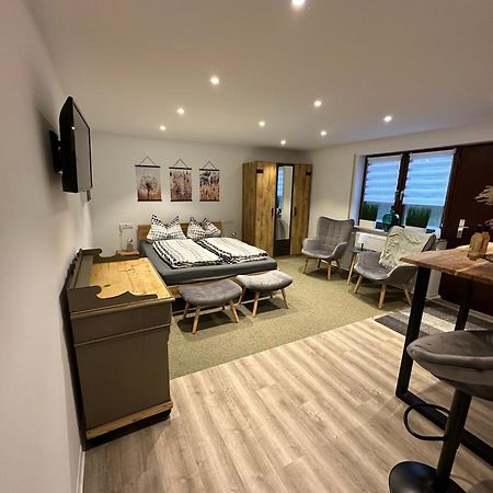 Neckarsulm Ruhige Wohnung Am Feldrand Luaran gambar